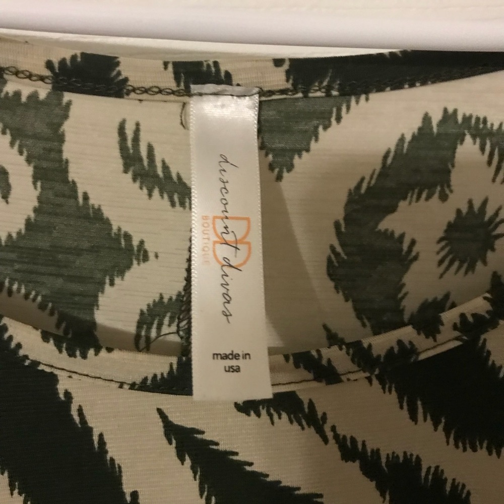 🎉Host pick🎉Tunic - Picture 4 of 5